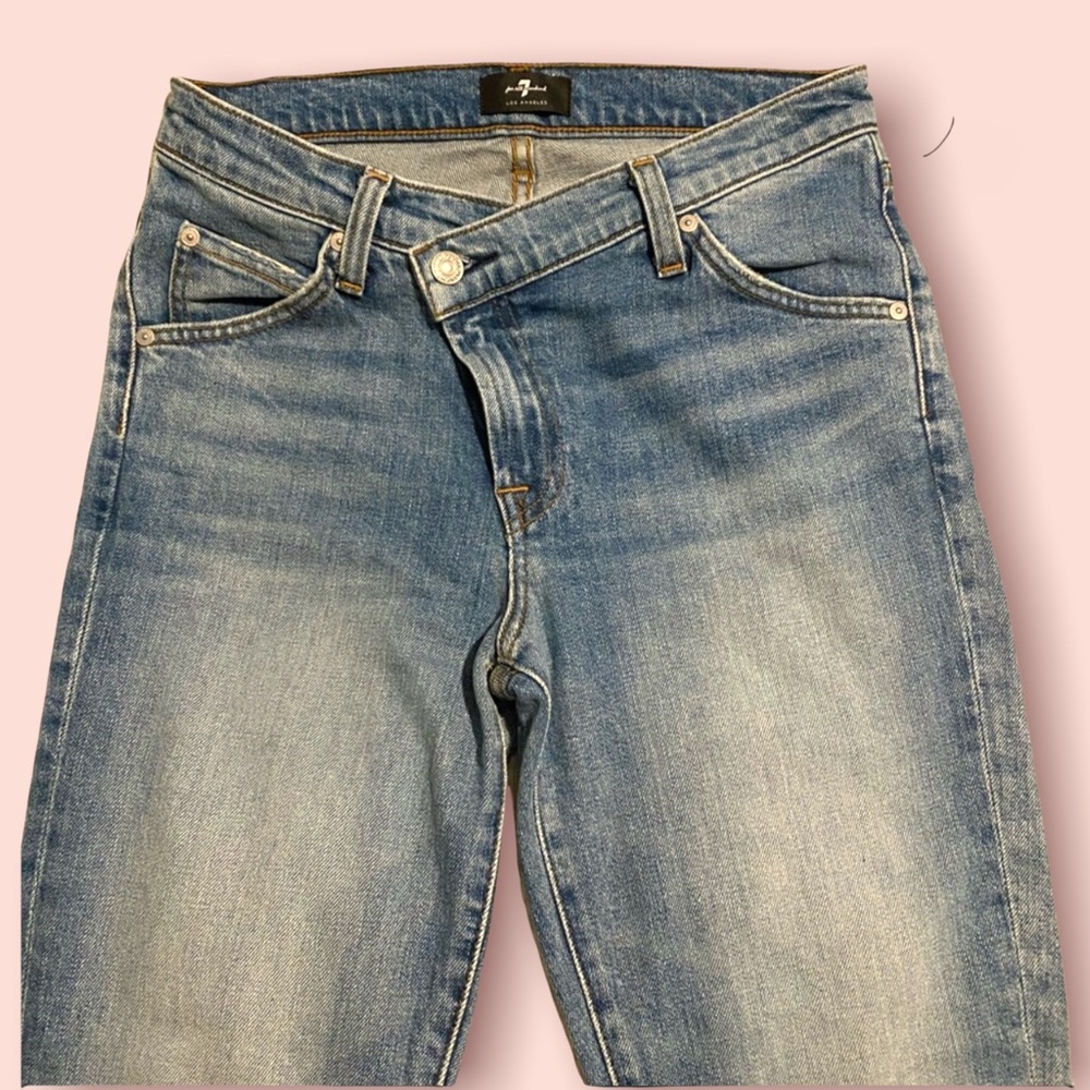 BNWT 7 for All Mankind slanted button jeans size 27